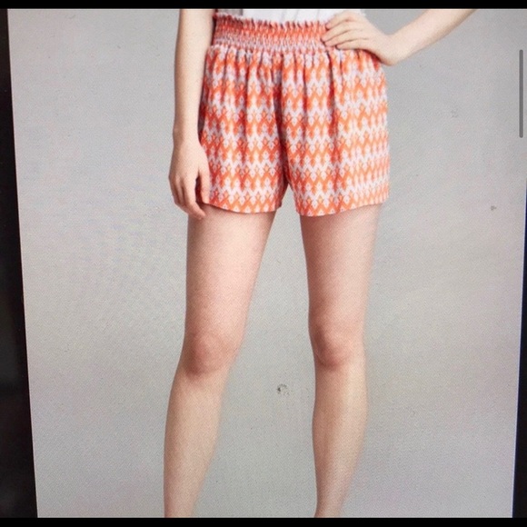 Alice + Olivia Ikat Pattern Elastic Waist Shorts (10) - Picture 1 of 5
